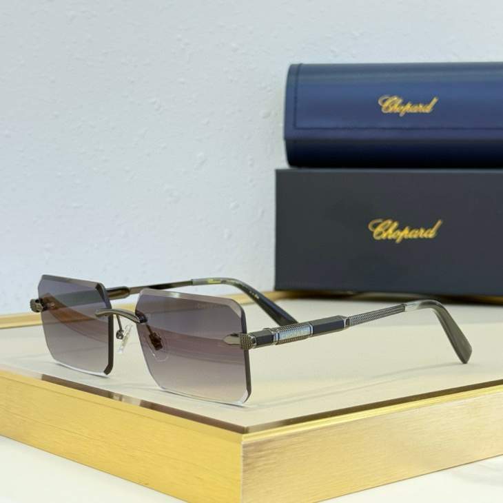 Picture of Chopard Sunglasses _SKUfw69770194fw